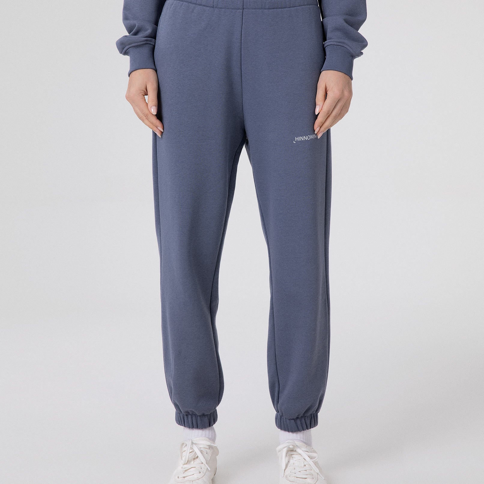 PANTALONE BASICO ASCIUTTO IN FELPA