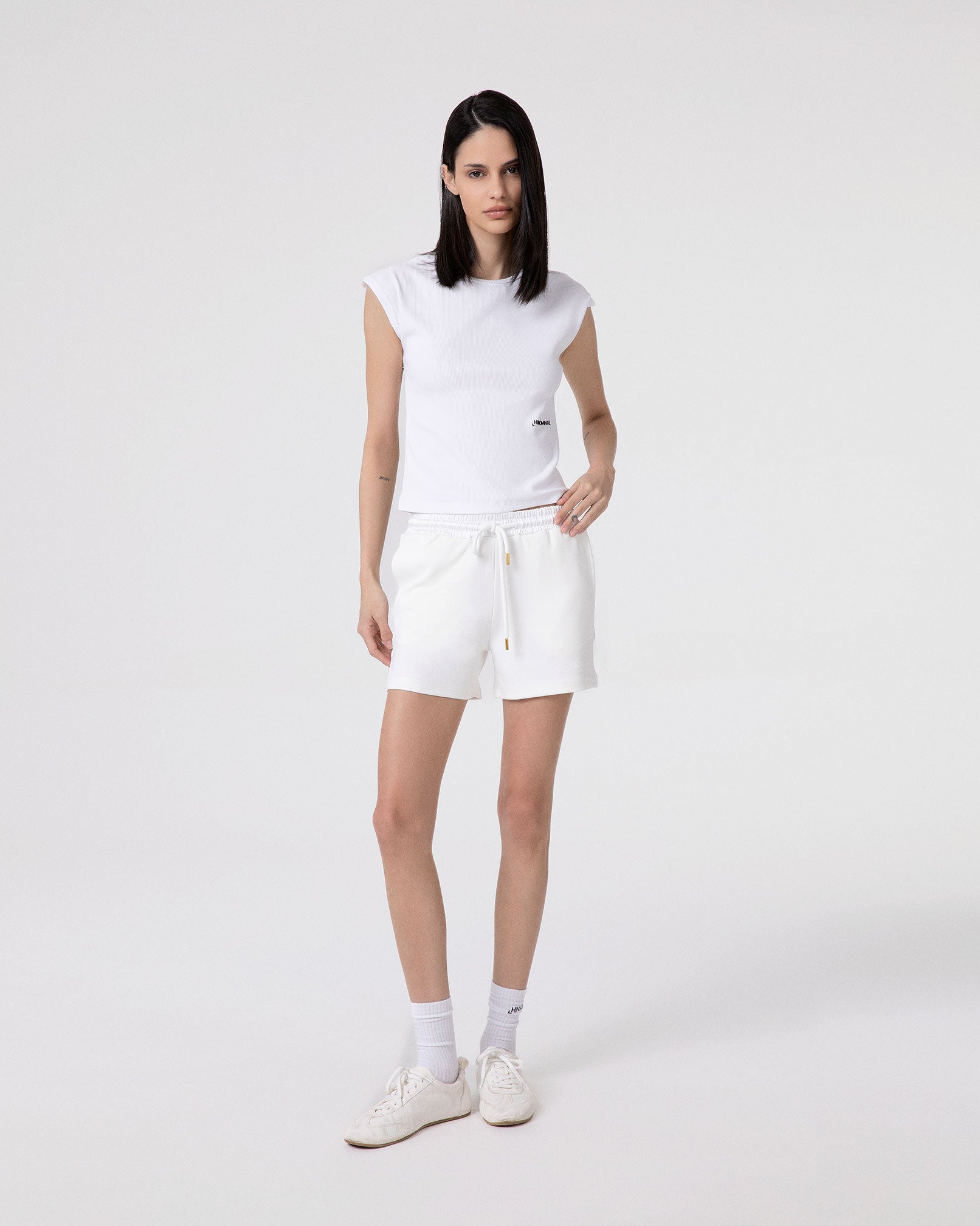 SHORT IN VISCOSA CON INSERTI IN RASO