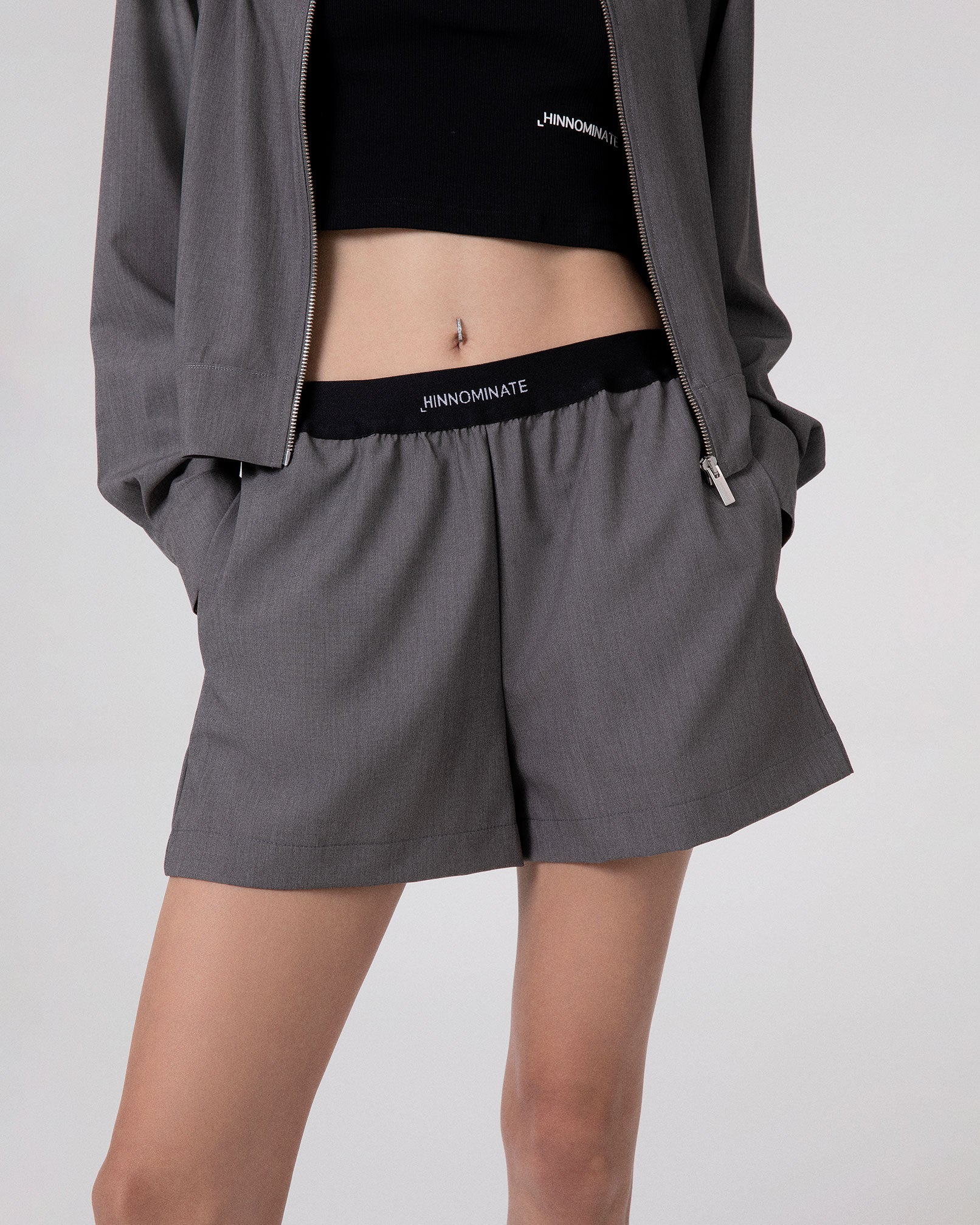 SHORTS WITH ELASTIC WAIST