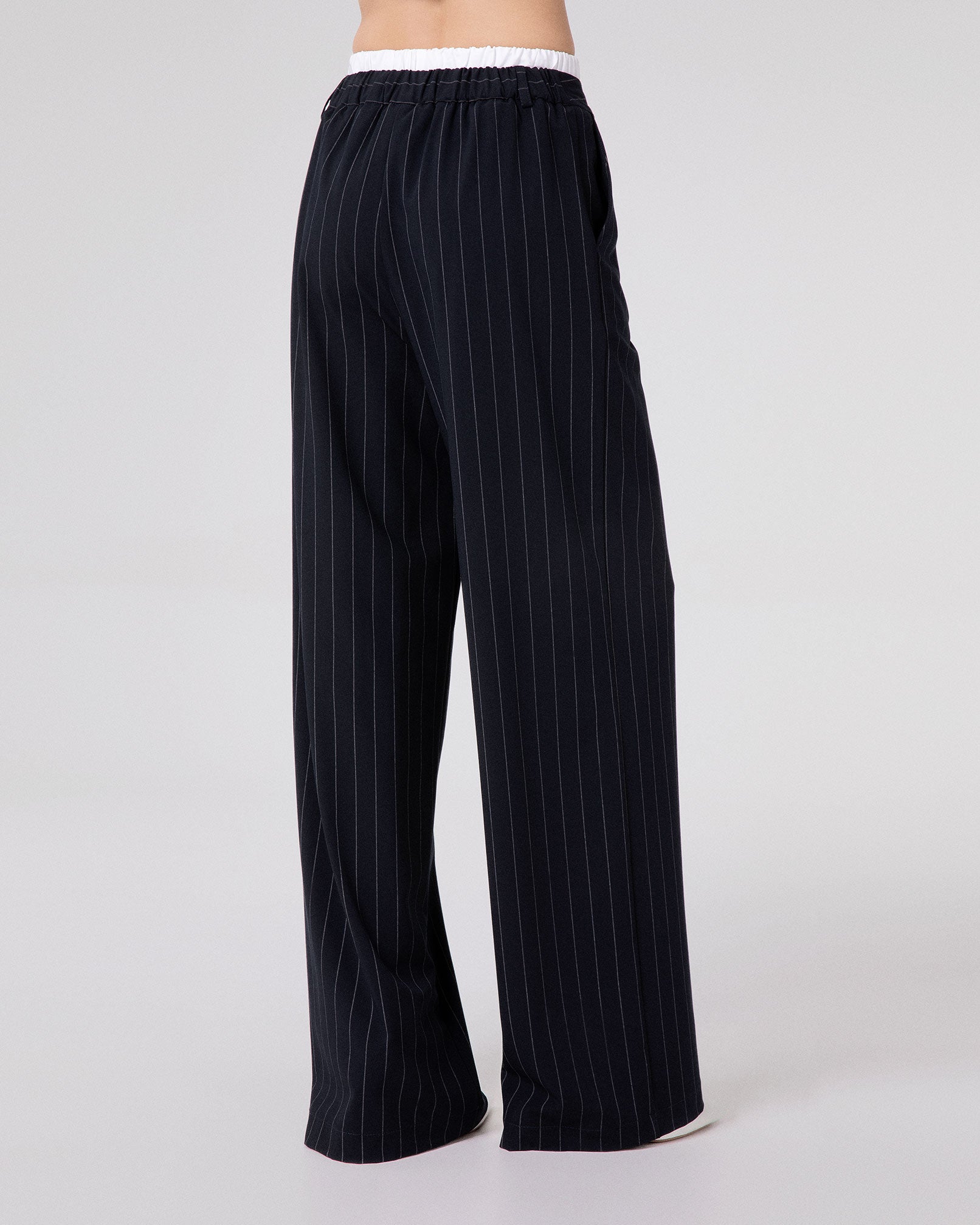 PANTALONE GESSATO MORBIDO CON ELASTICO E BOXER IN VITA