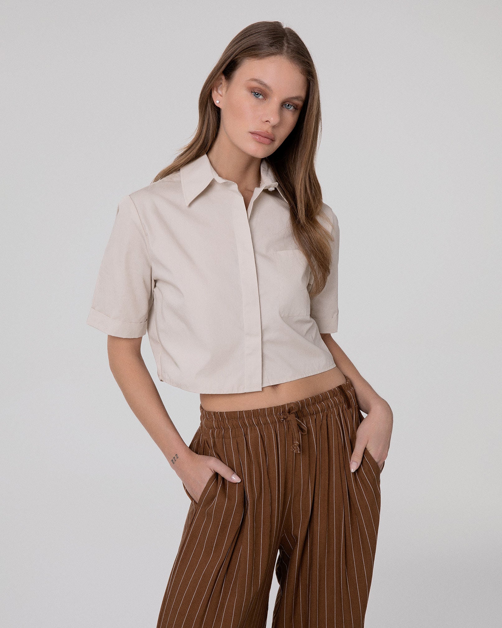 CAMICIA CORTA IN COTONE A MEZZE MANICHE