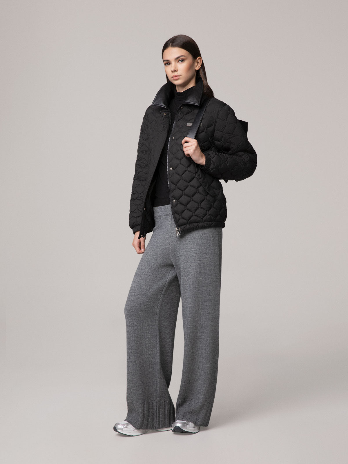 PANTALONE A PALAZZO IN MAGLIA RASATO