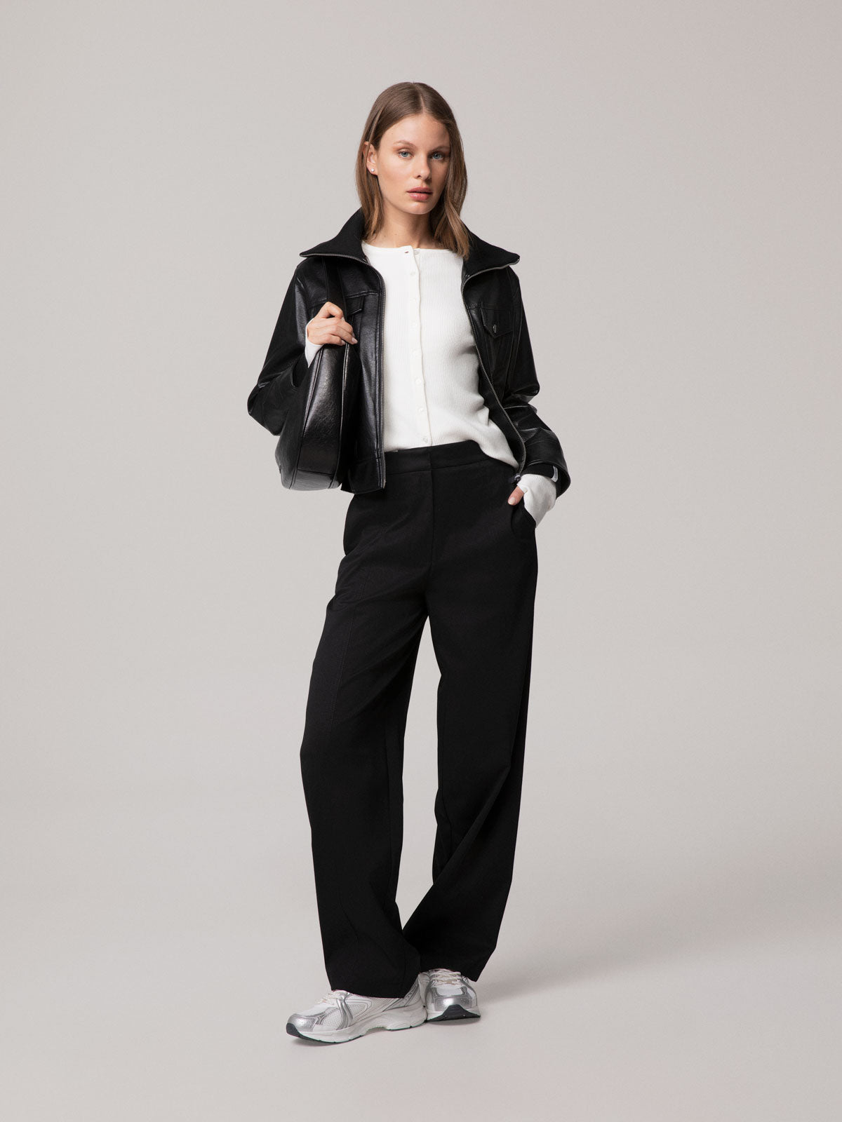 PANTALONE FIT BANANA IN FRESCOLANA