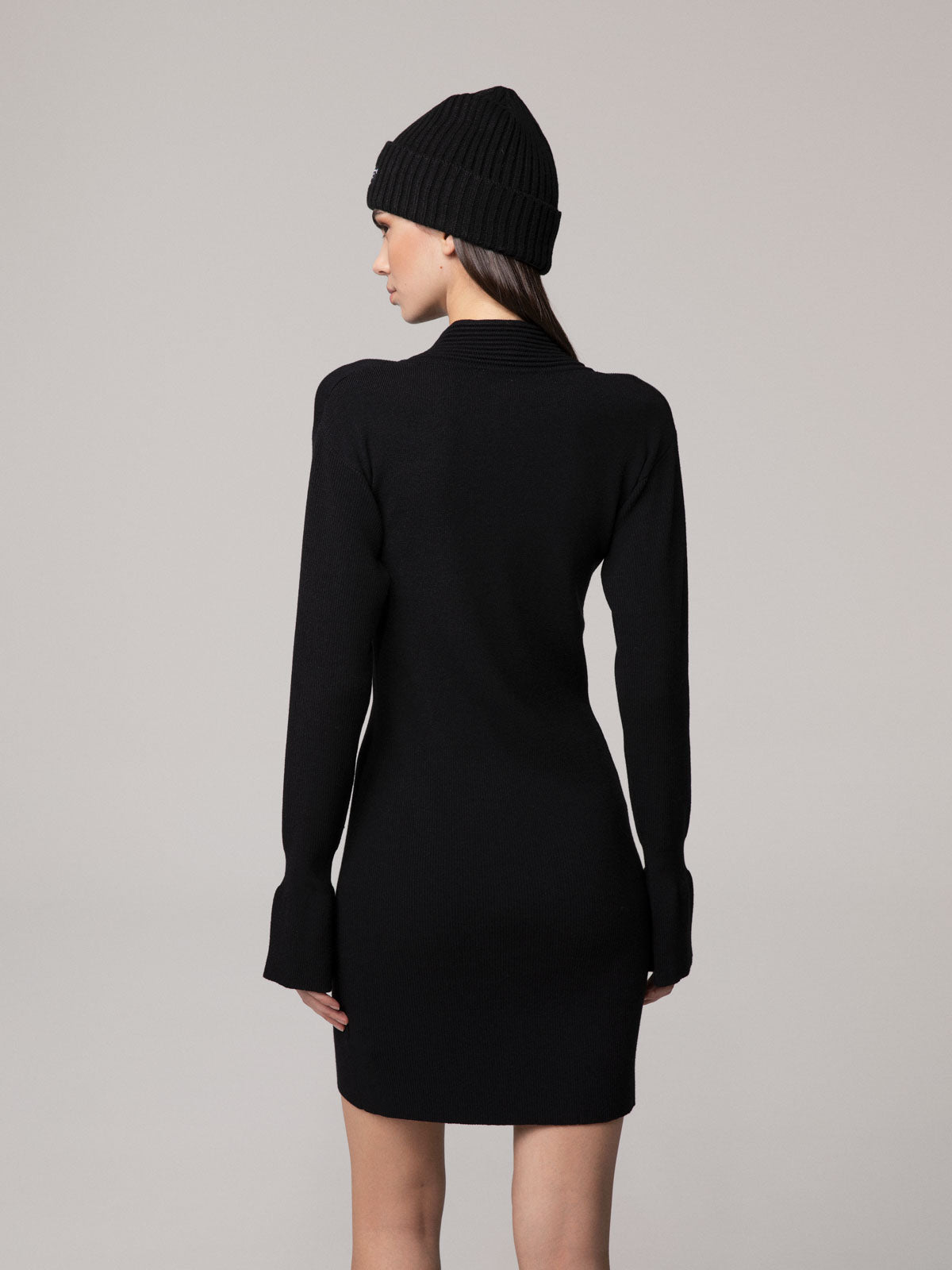 VESTITO IN MAGLIA CON RICAMO