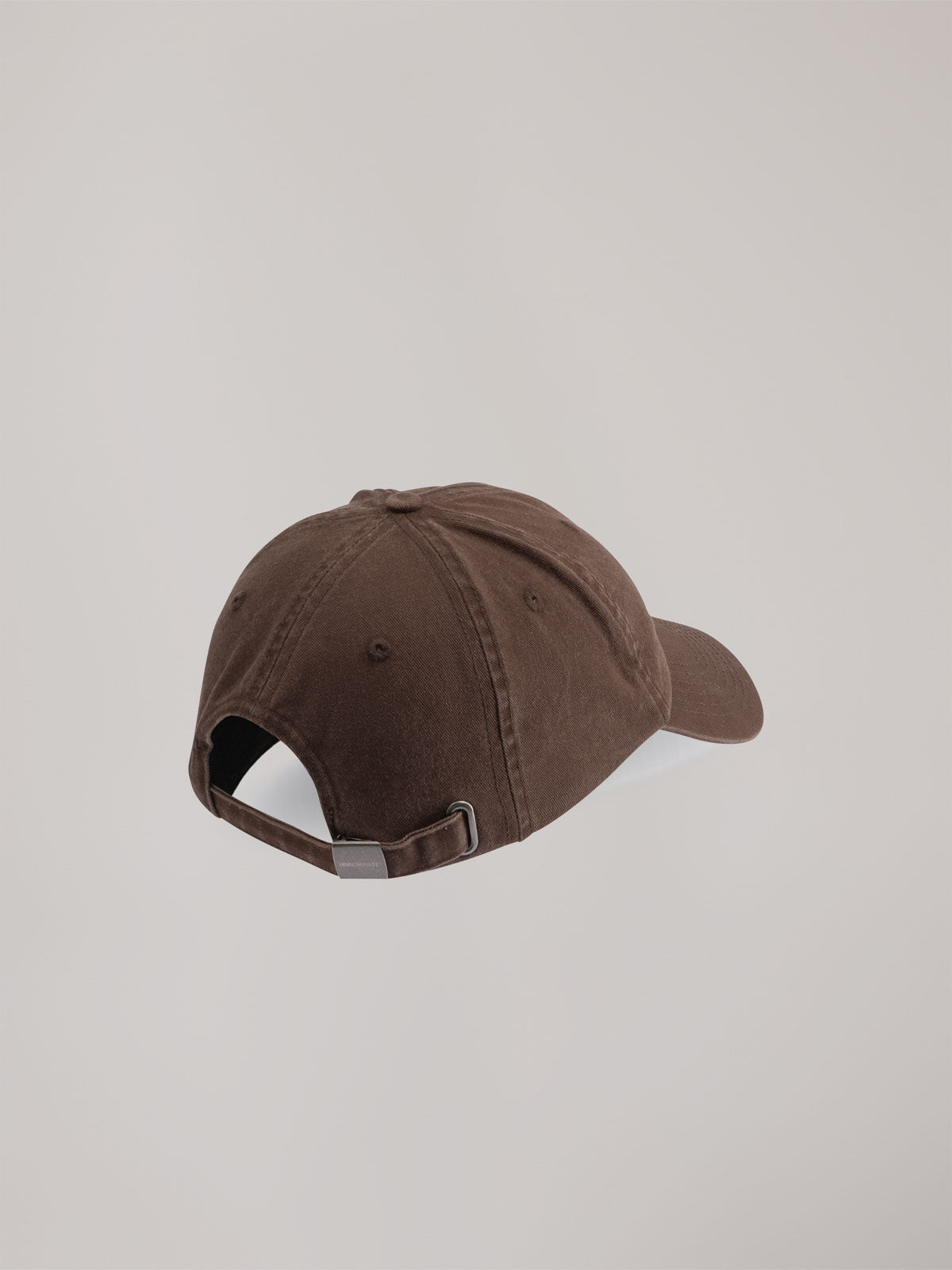 CAPPELLO CON VISIERA TRATTATO