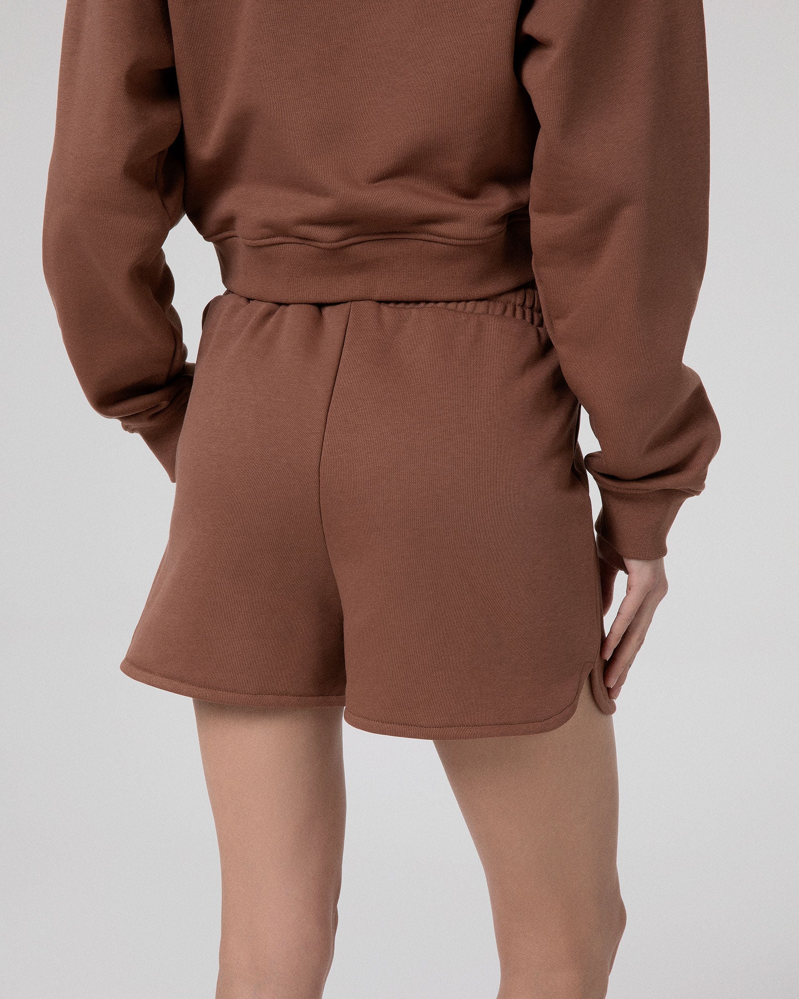 SHORTS CORTO IN FELPA CON SPACCHETTI LATERALI