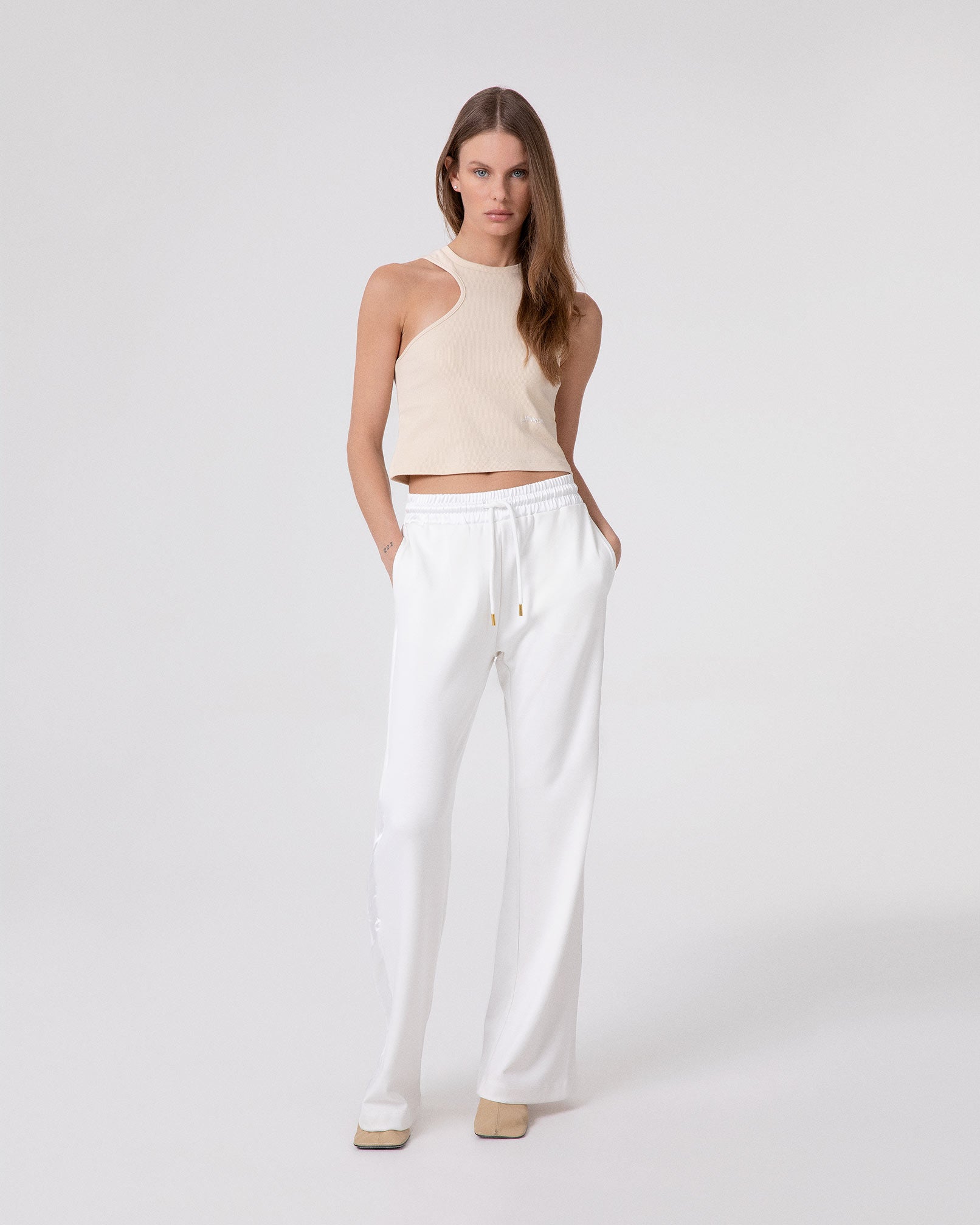TOP  IN COSTINA CON APERTURA