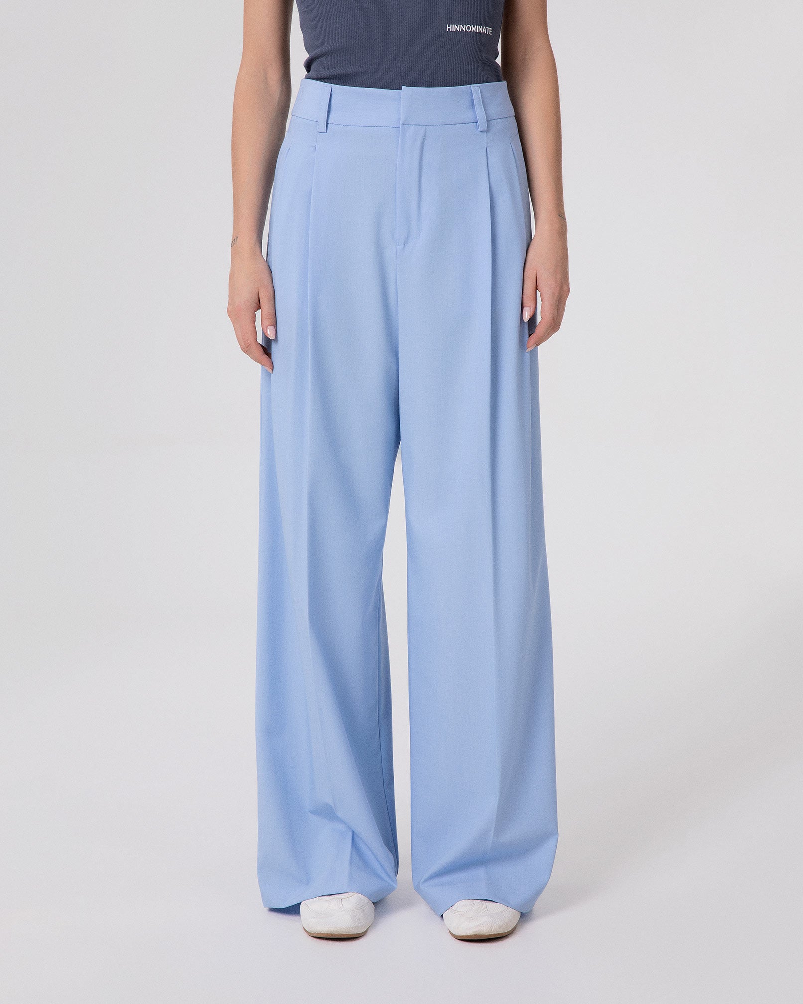 PANTALONE OVER CON PENCES