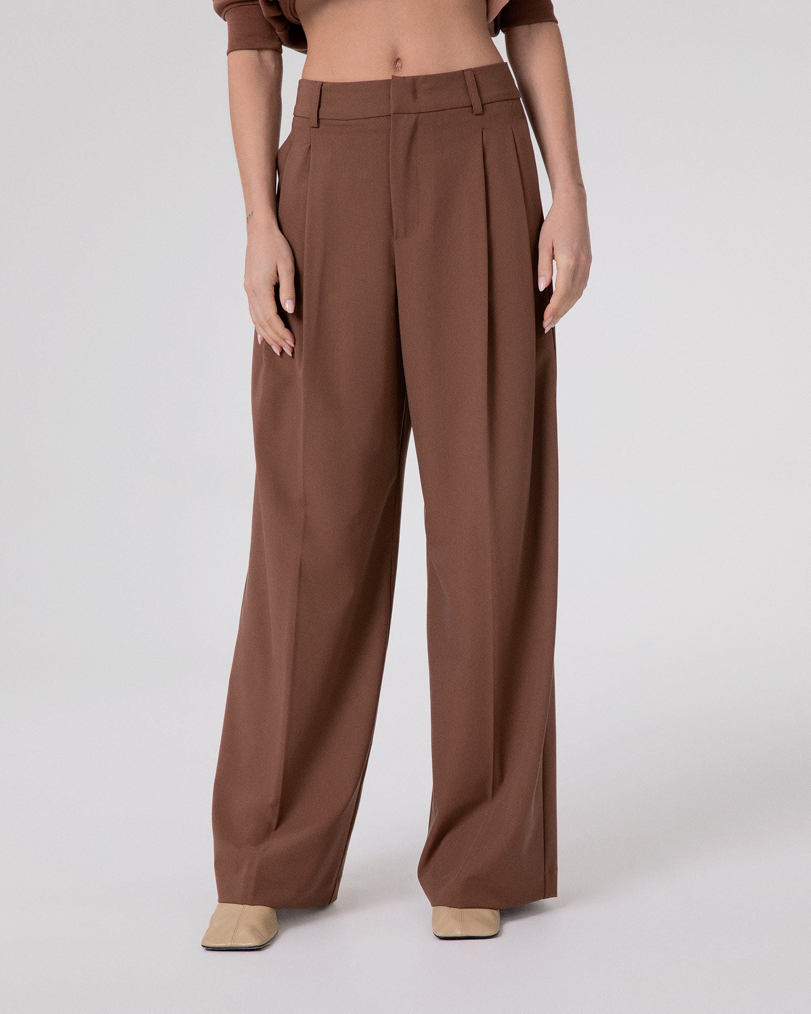 PANTALONE OVER CON PENCES