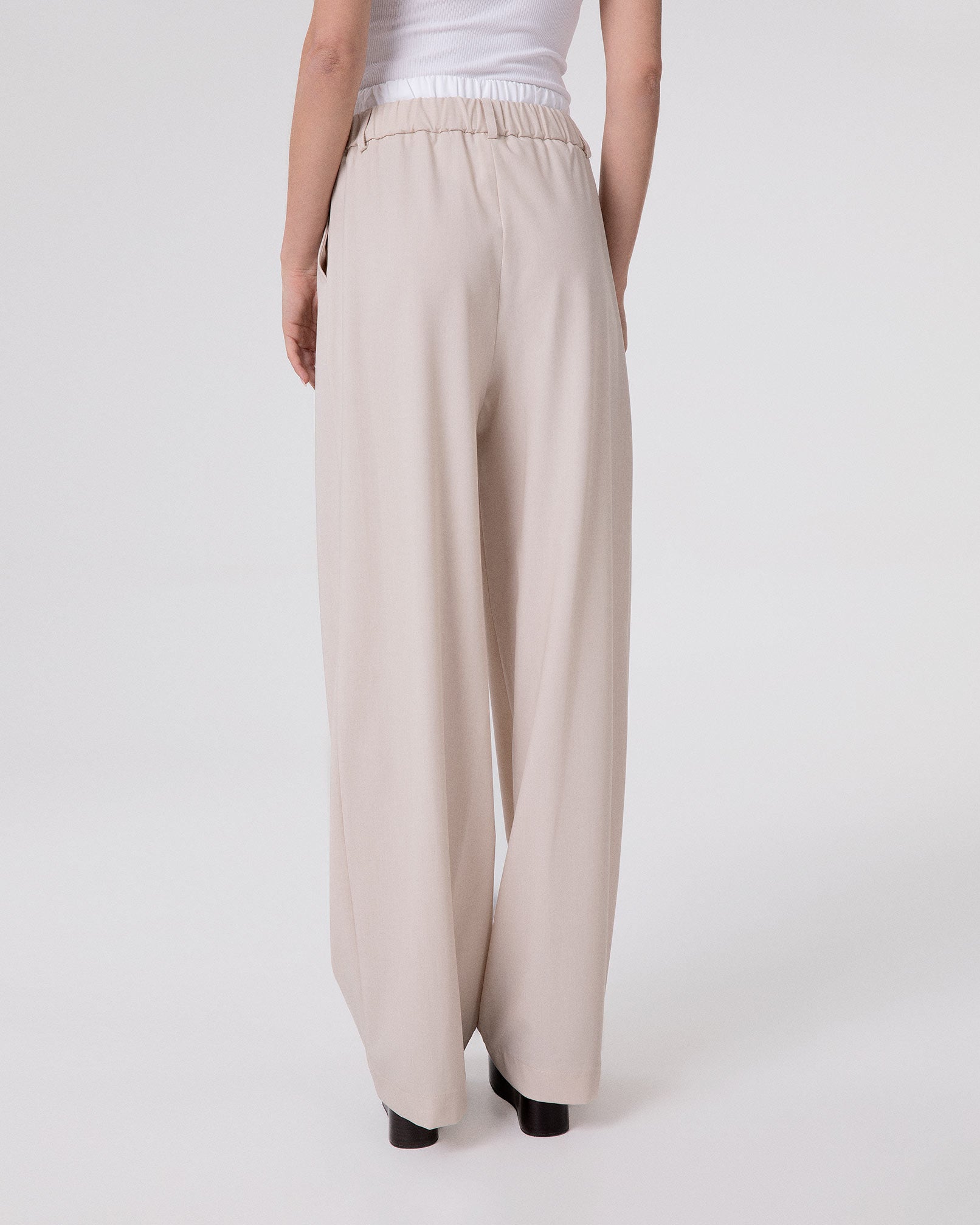 PANTALONE MORBIDO CON ELASTICO E BOXER IN VITA