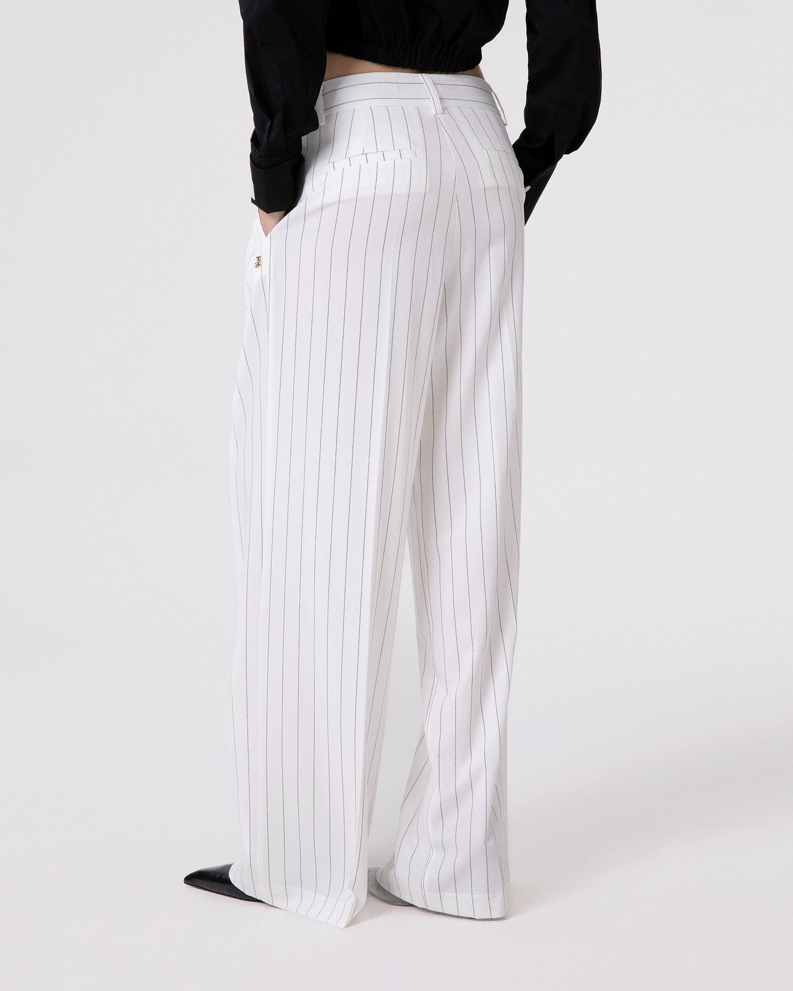 PANTALONE GESSATO OVER CON PENCES