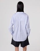 CAMICIA BASICA RIGATA IN COTONE
