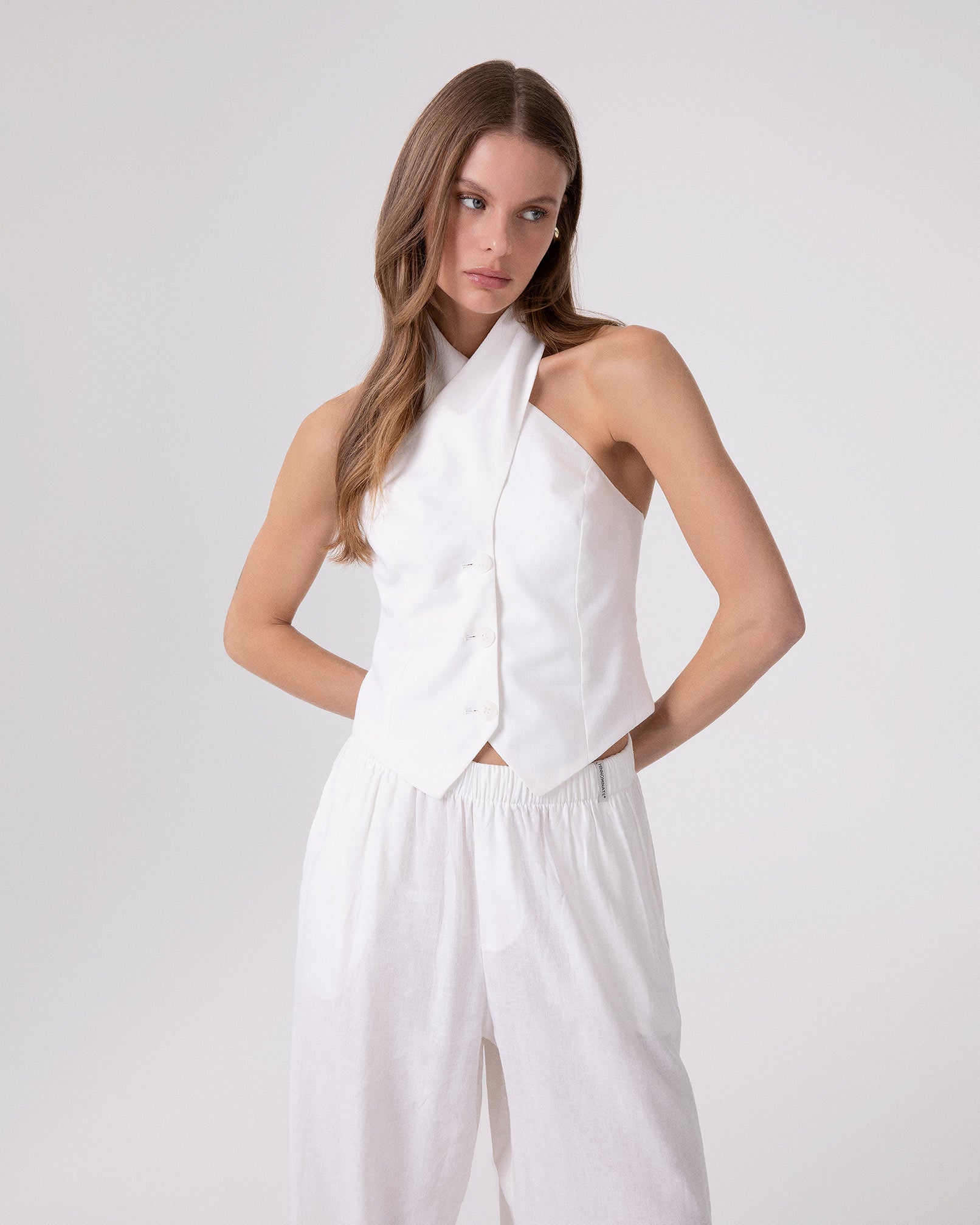 TOP IN LINO CON INCROCIO AL COLLO