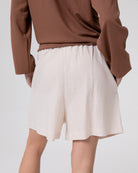SHORTS IN LINO