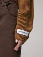 MAGLIA PARICOLLO CORTA CON DETTAGLIO MANICA