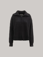 MAGLIA CON COLLO ALTO