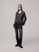MAGLIA CON SCOLLLO A "V" IN MOHAIR