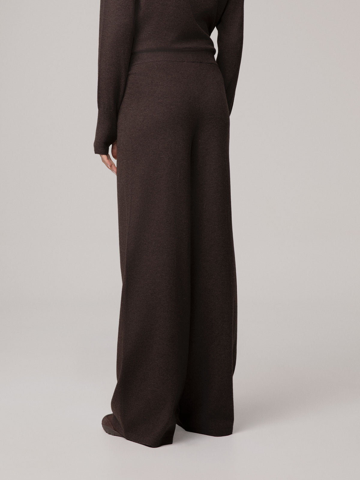 PANTALONE PALAZZO CON NERVATURE IN MAGLIA