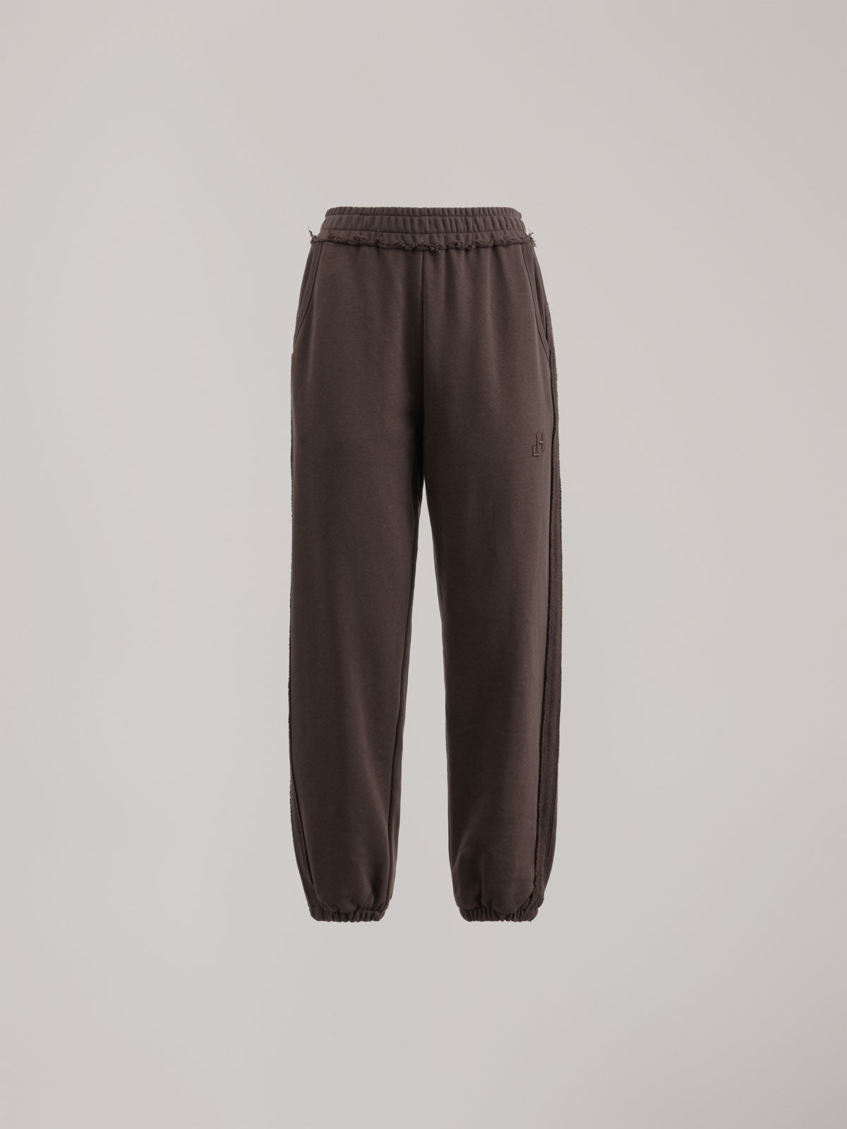 PANTALONE BASICO CON PARTI A ROVESCIO