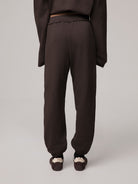 PANTALONE BASICO CON PARTI A ROVESCIO