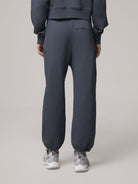 PANTALONI IN FELPA CON TASCONI