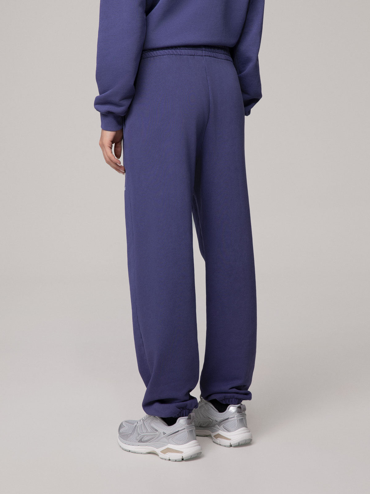 PANTALONE  BASICO TINTO IN FELPA