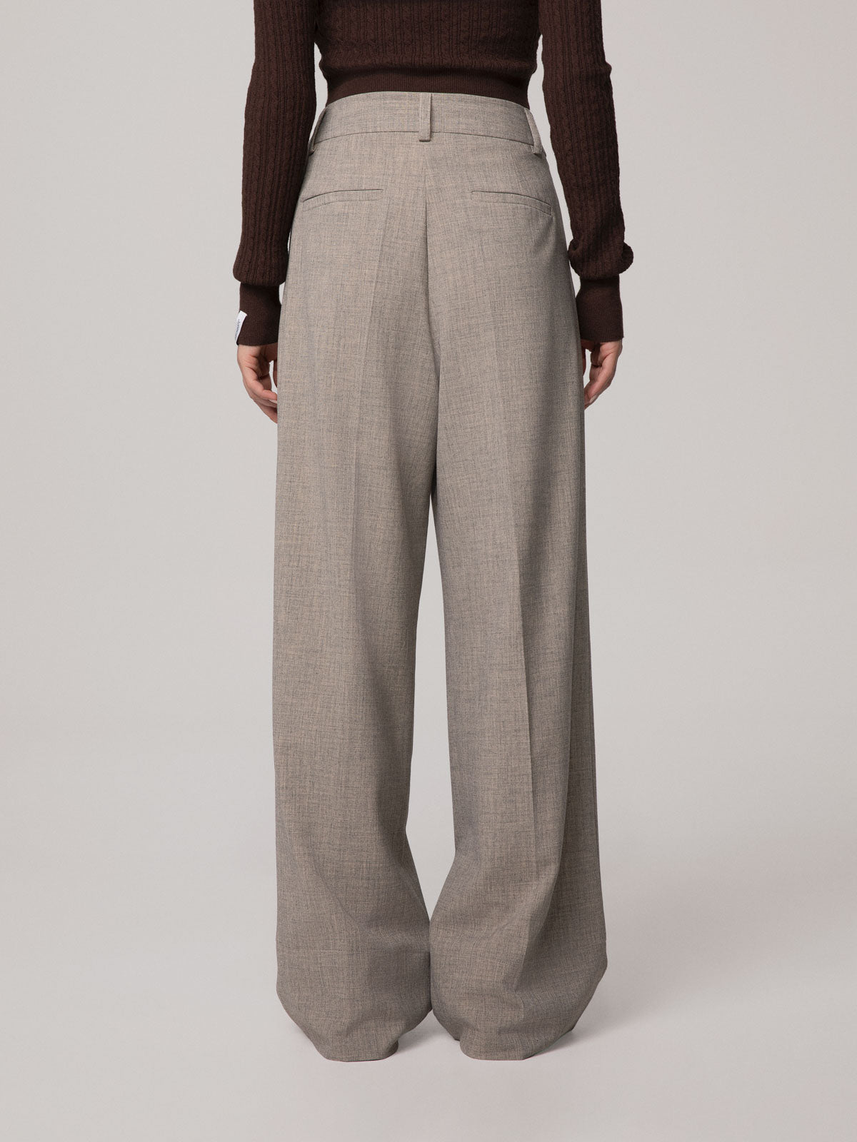 PANTALONE OVER CON DOPPIA PENCES IN POLIVISCOSA