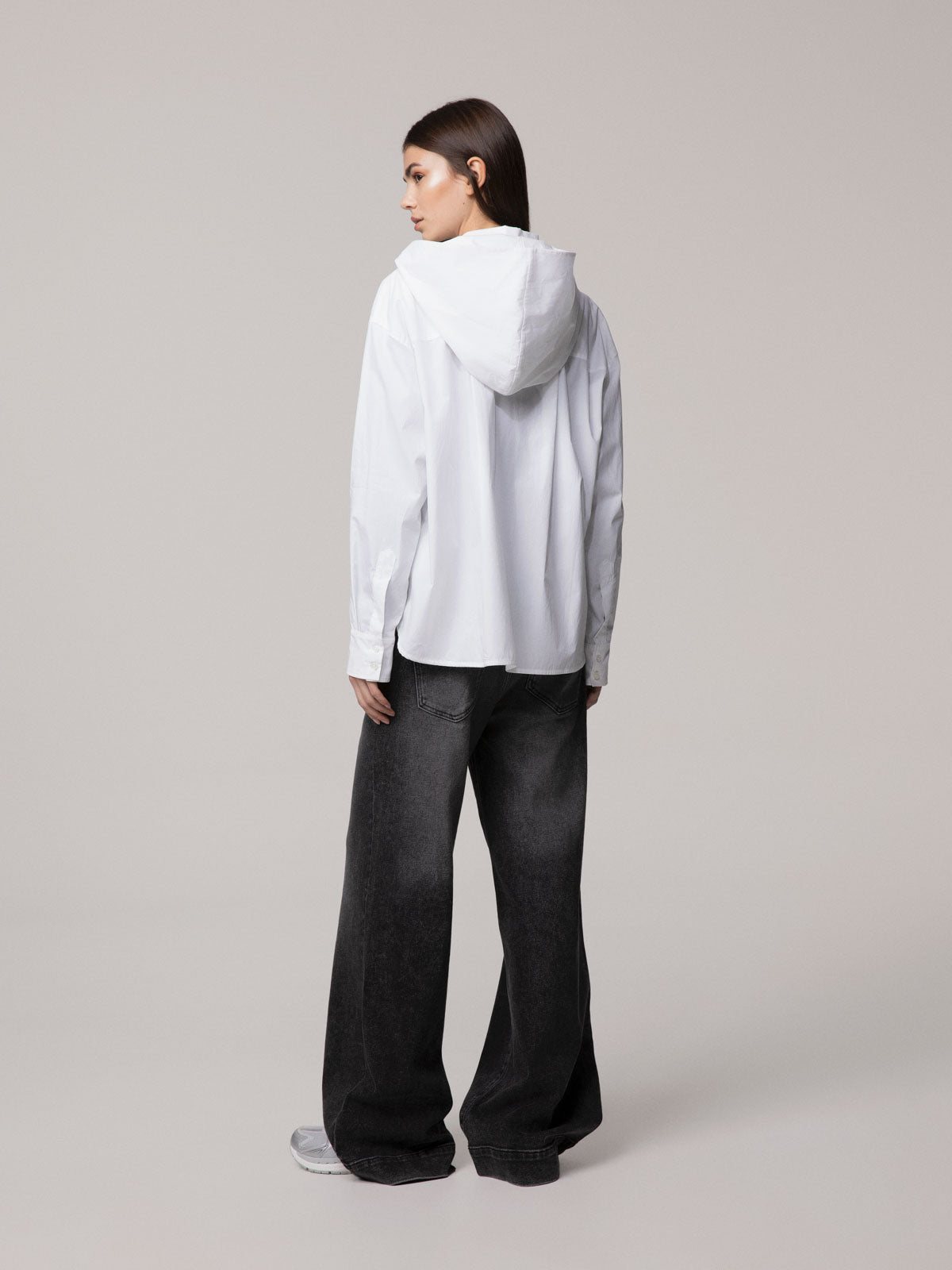 CAMICIA OVER CON CAPPUCCIO REMOVIBILE