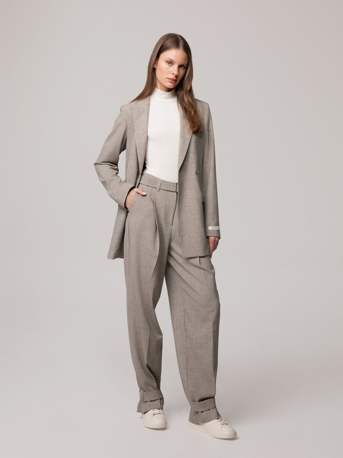 PANTALONE IN POLIVISCOSA CON CINTURINO