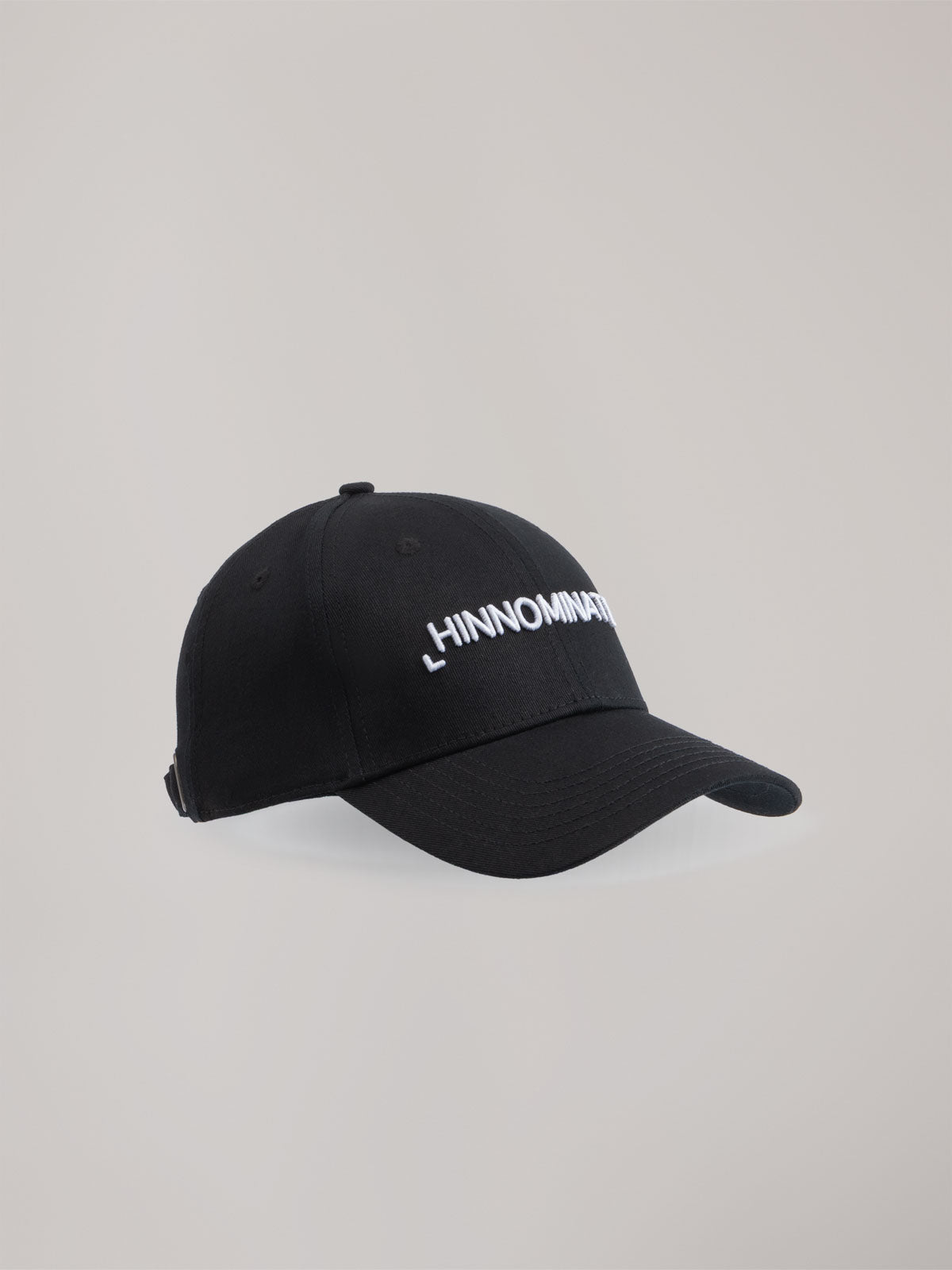 CAPPELLO CON VISIERA