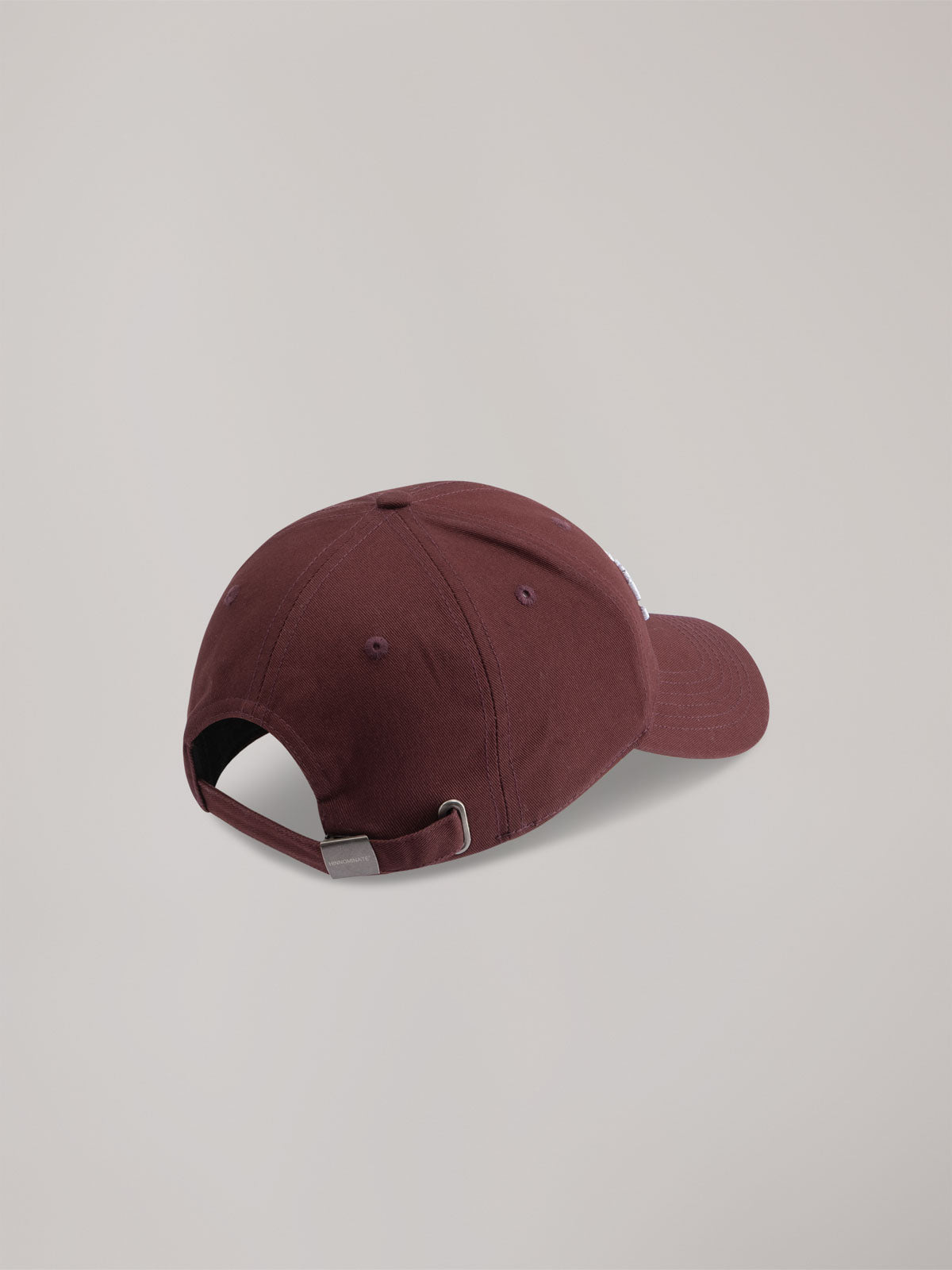 CAPPELLO CON VISIERA